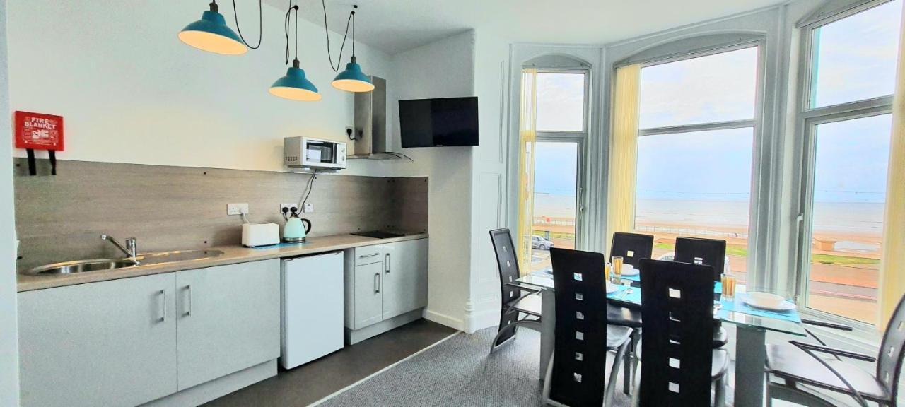 Charlton Aparthotel Blackpool Extérieur photo